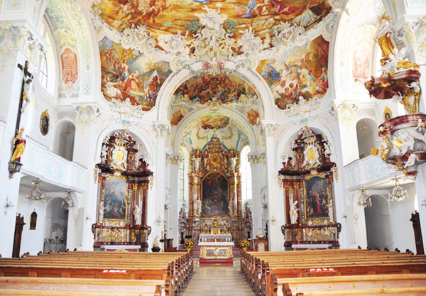 Kath. Pfarrkirche St. Katharinen mit Pfarrhof, Wolfegg