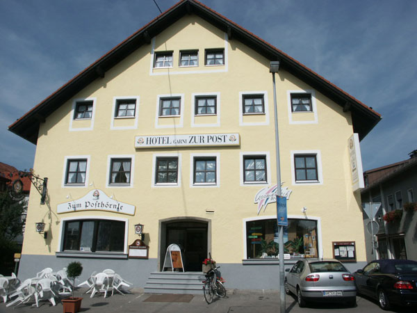 Wanddurchbruch Hotel Garni zur Post, Durach