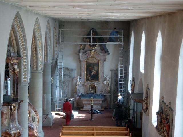 Kath. Pfarrkirche St. Martin, Risse in Turmnähe, Wangen
