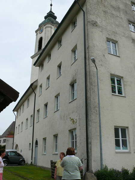 Kindergarten St. Gallus in Kißlegg - Risse in Süd- und Westfassade