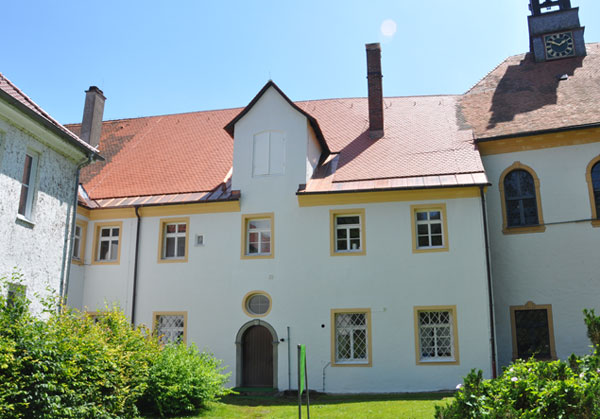 Pfarrhof Heiligkreuz