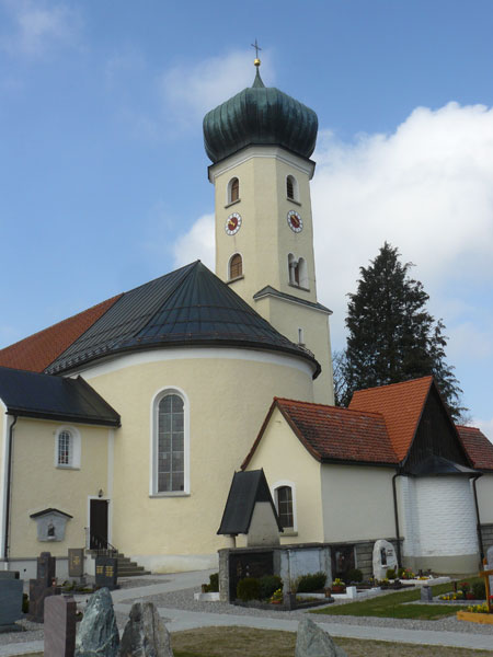 Turmhelm der kath. Pfarrkirche Oberreute