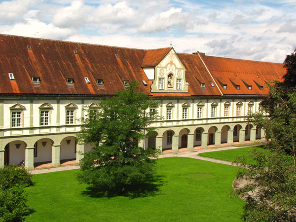 Kloster Benediktbeuern, Dachstuhlsanierung Fürstentrakt (Südost- und Südwestflügel)