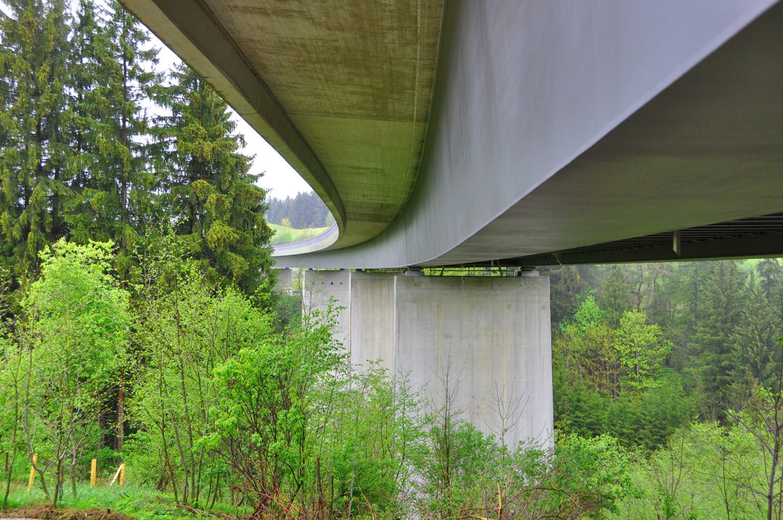 Teilerneuerung der Wertachtalbrücke in der B 309